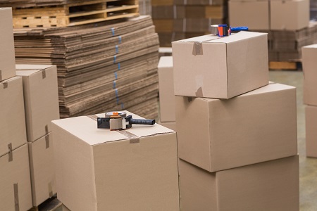 Preparation of goods for dispatch, moving guide